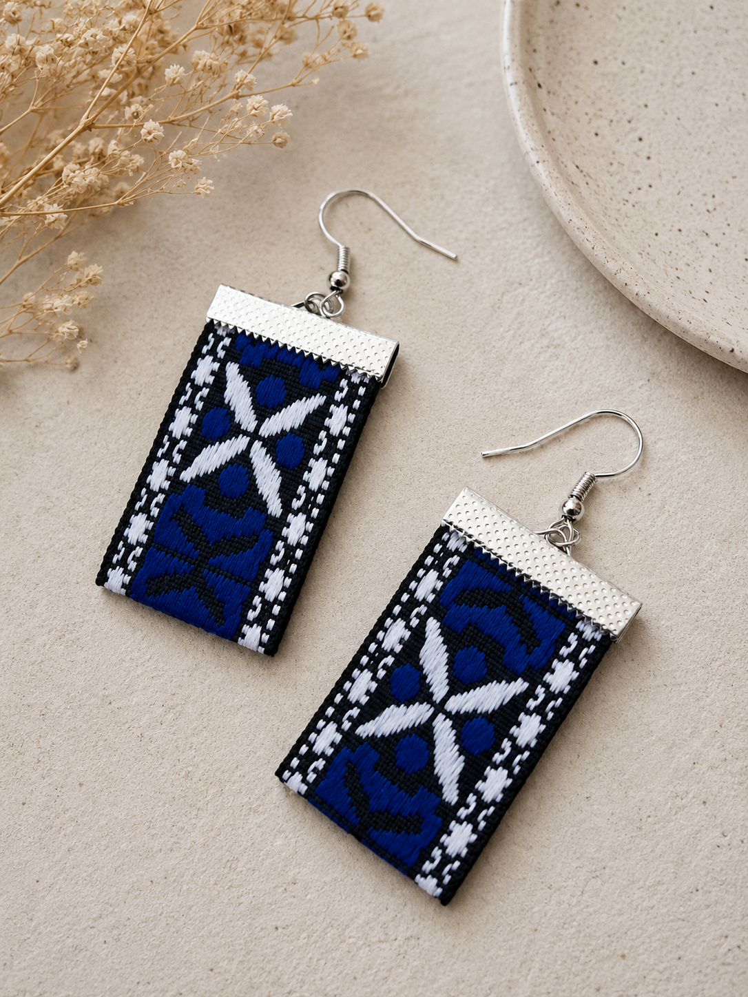 Poly Queen Earrings
